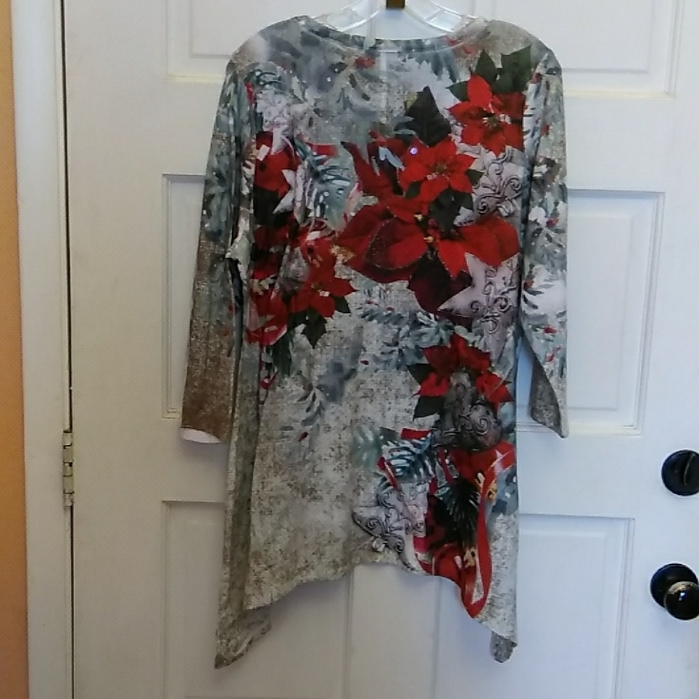 One world blouse - Picture 3 of 6